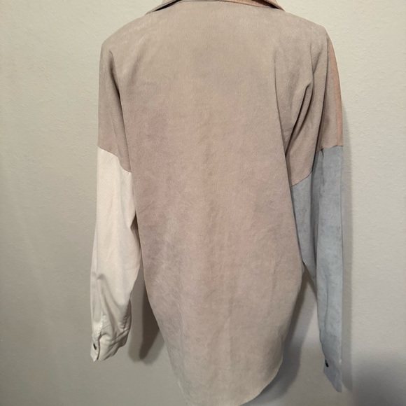 Long sleeve corduroy color block button down top large - Picture 4 of 11